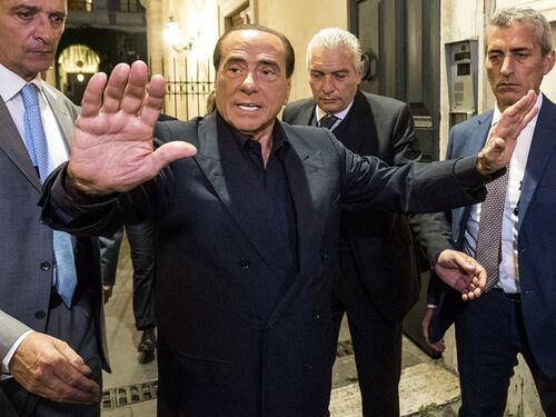Berlusconi: "Tav? No M5s preoccupante Così gli investitori fuggono"
