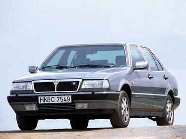 Lancia Thema, guarda la gallery 38