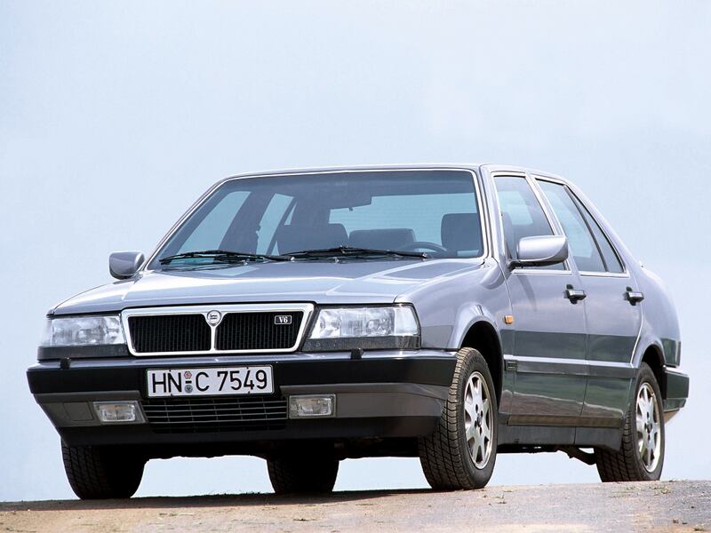 Lancia Thema, guarda la gallery 38
