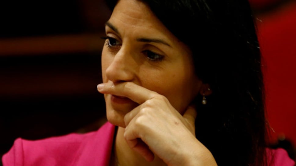 La Raggi cerca il bis in Campidoglio, ma il suo bilancio è fallimentare