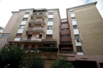 Il palazzo dove abita l'ex ministro Trenta 1