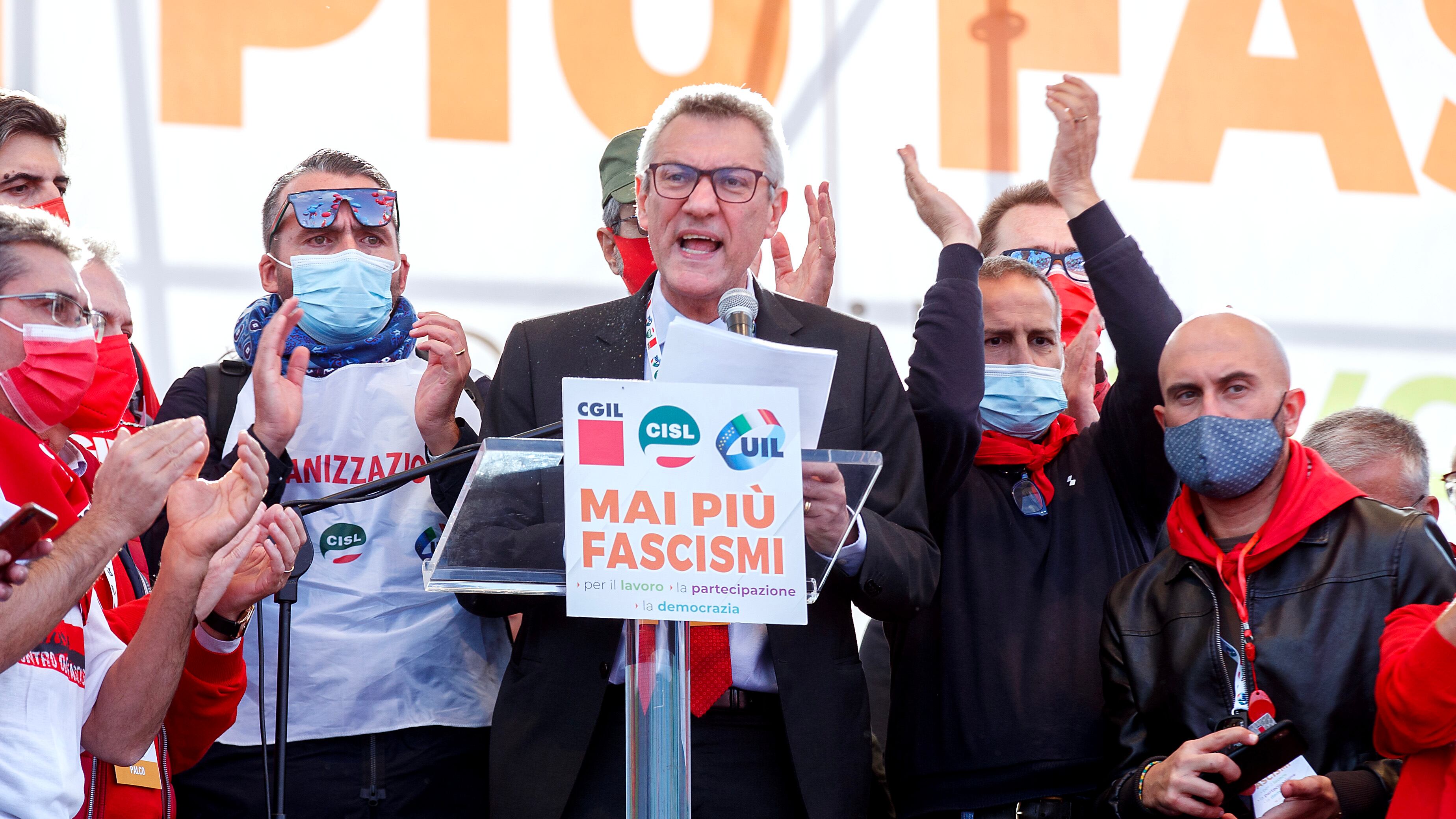 "I femminicidi? Colpa della proprietà privata". La frase choc di Landini