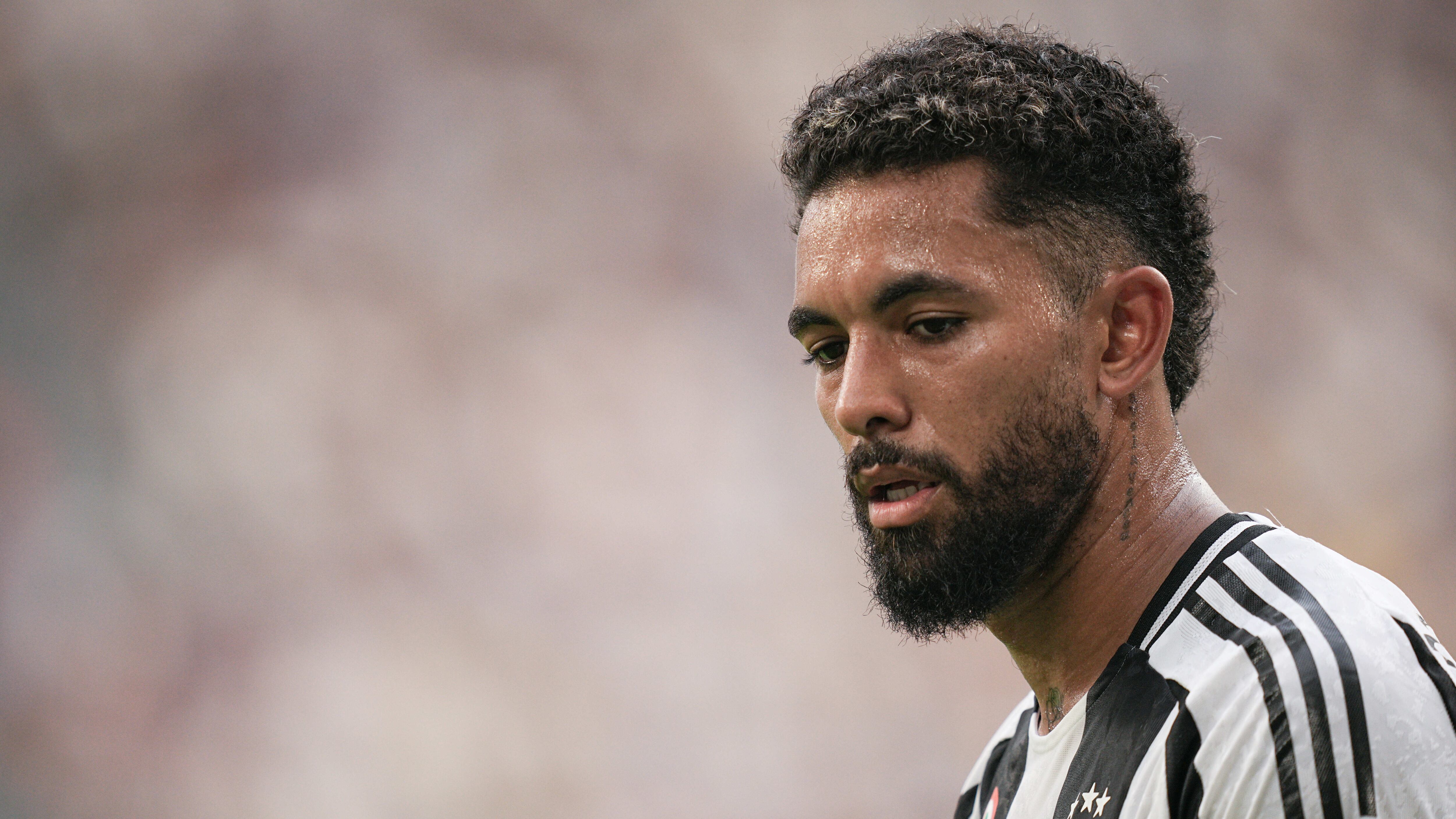 Douglas Luiz, casa svaligiata dopo Juve-Lazio: i ladri fuggono con un bottino da mezzo milione