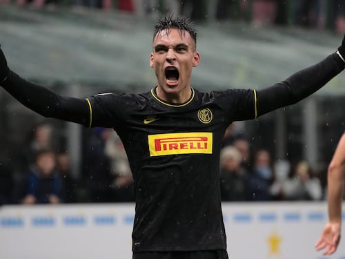 Lautaro, la mini-clausola spaventa l'Inter: Messi lo vuole al Barça