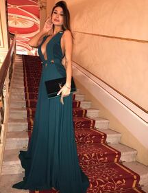 Cristina Buccino sensuale a letto 5