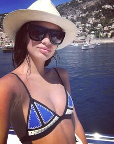 Sara Sampaio sexy su Instagram: foto 2