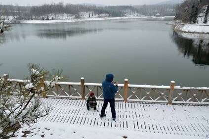 Cina ,la neve rende magica la città vecchia di Qingzhou 4