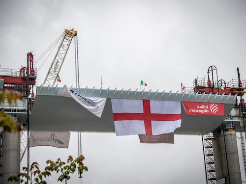 L'orgoglio di Genova: nell'Italia di veti e cavilli il nuovo ponte è realtà