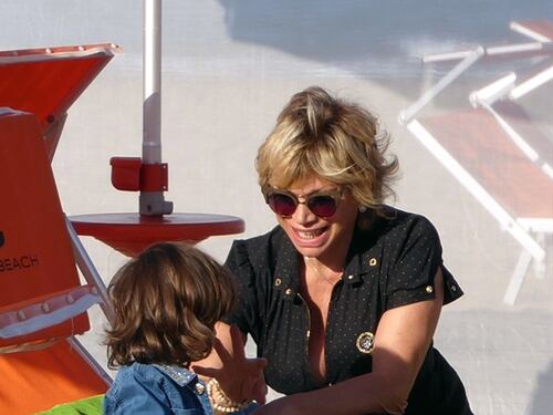 Carmen Russo, nuovo look e vita da mamma