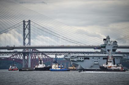 La Queen Elizabeth prende il mare 2