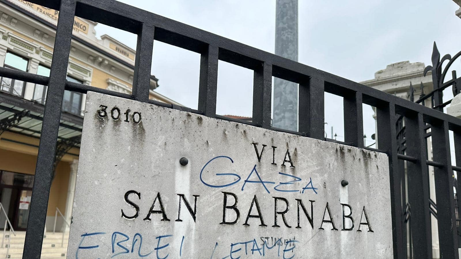 "Stop ai cortei per moralità". Il piano della Lega per fermare l'antisemismo