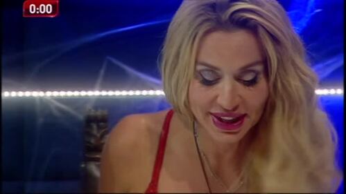 Pamela Prati e Valeria Marini: amiche sexy al Grande Fratello Vip 10