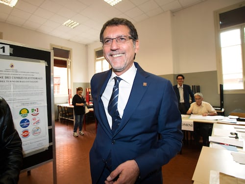 Bologna, confermato Merola: "Da qui parte la fine della Lega"
