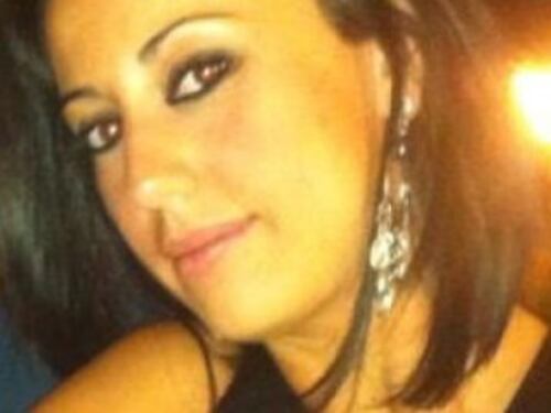Donna morta con due gemelli. Dodici medici indagati
