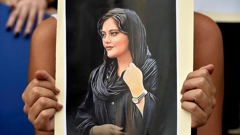 La festa delle ragazze iraniane