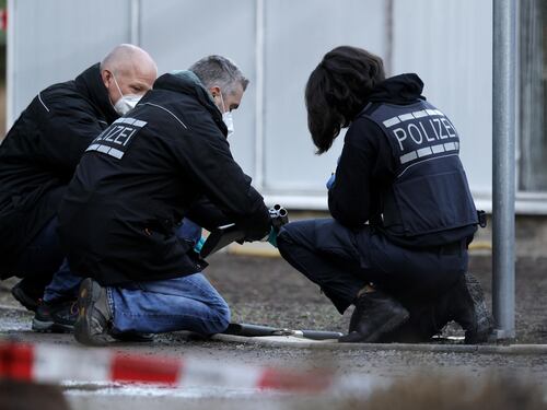 Germania, apre il fuoco all’università e si suicida: uccisa anche una donna