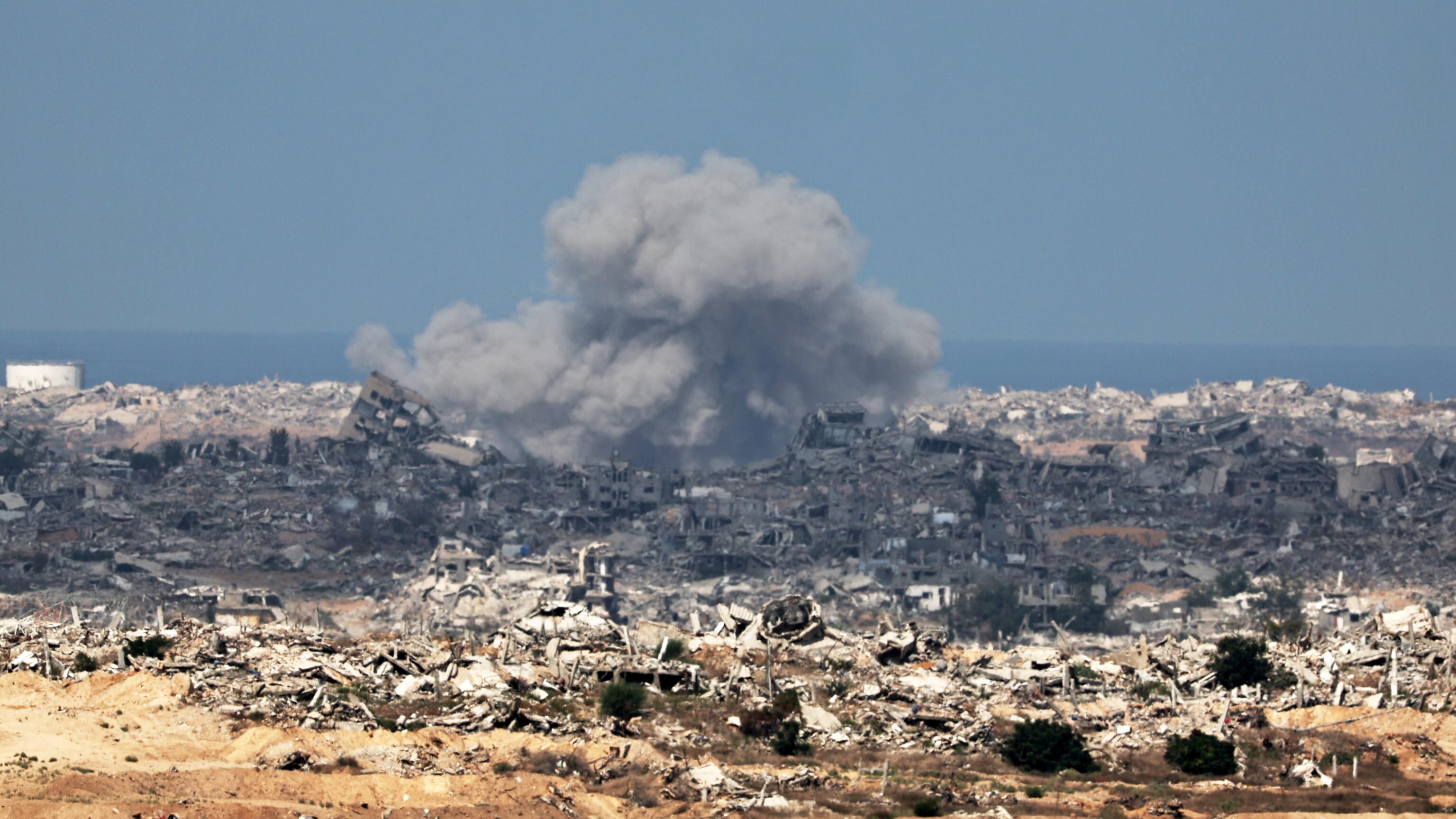 L'esercito israeliano: "Useremo una forza senza precedenti a Gaza City, evacuate"