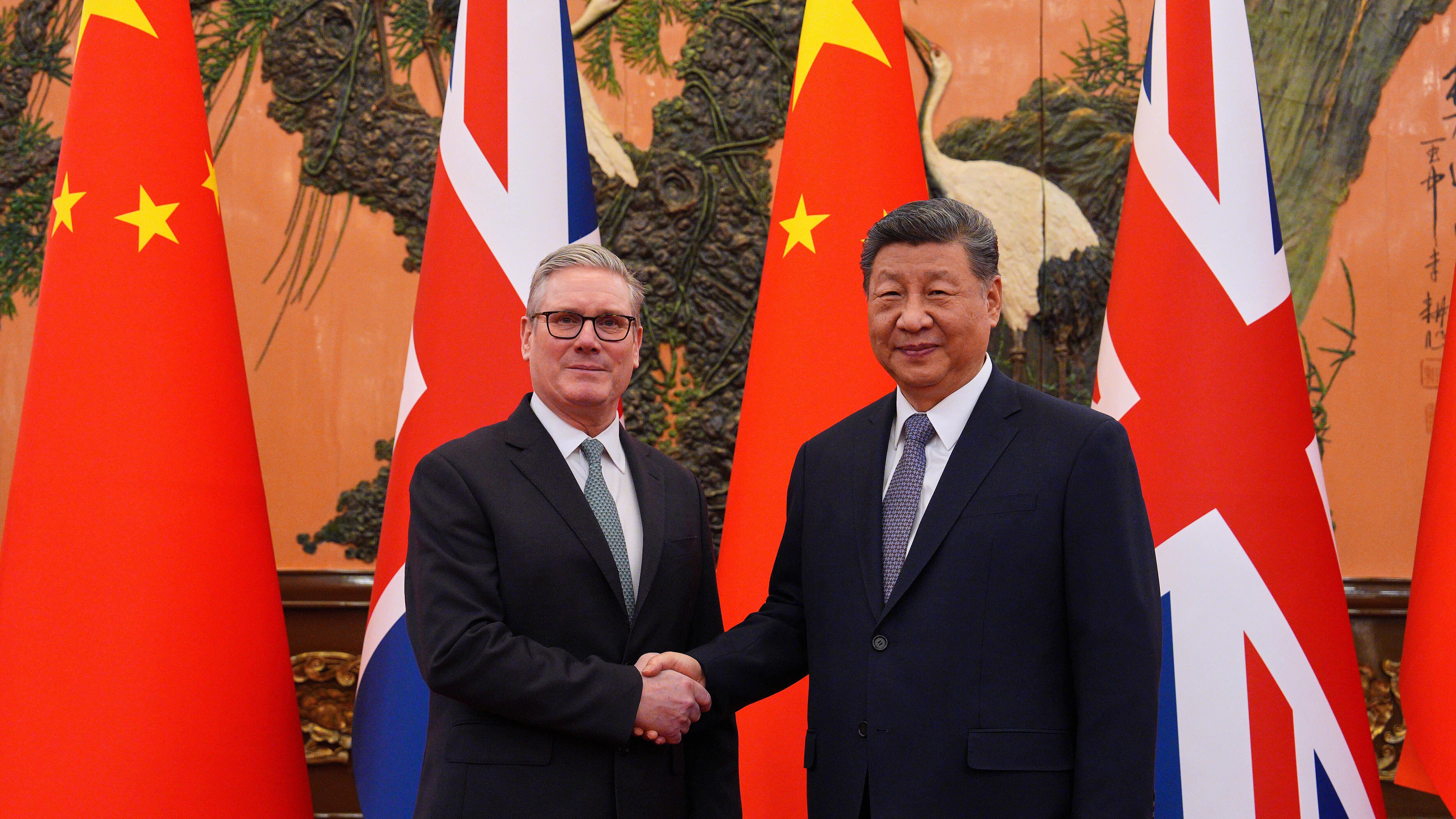 Tra Xi e Trump: cosa c'è dietro la mossa cinese di Keir Starmer