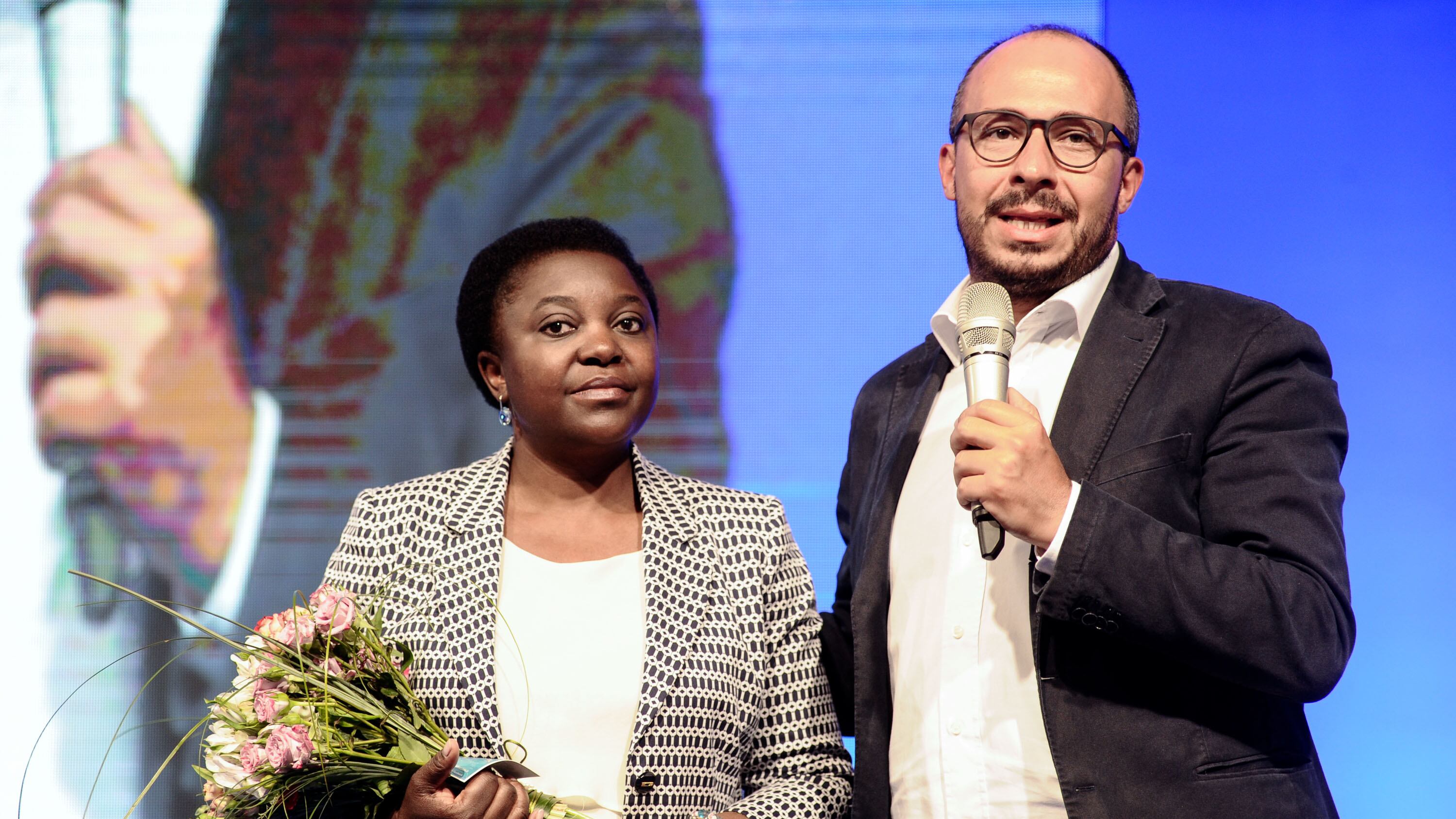 La Kyenge medico di base. Ma l'ordine: "È un'oculista"