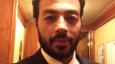 Imprenditore "sequestrato" dalla burocrazia: non torna in Italia da 7 mesi