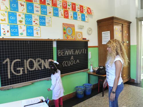 Scuole aperte anche in estate: dal governo 280 milioni di euro