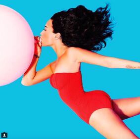 Demi Lovato, topless per Complex Magazine 5