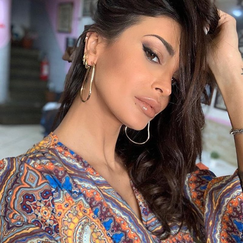 Cristina Buccino hot: gli scatti sexy dell'ex concorrente dell'Isola dei Famosi 8