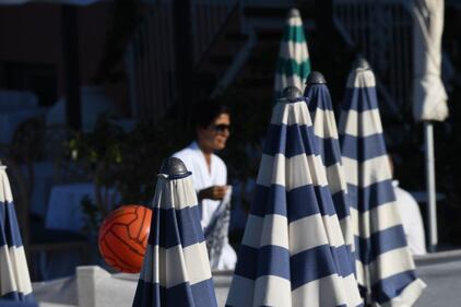 Pamela Prati: vacanze ad Ischia ma niente costume 11