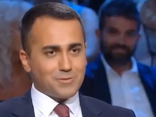 Di Maio vuol fare il Salvini: "In Tunisia per fermare i migranti"