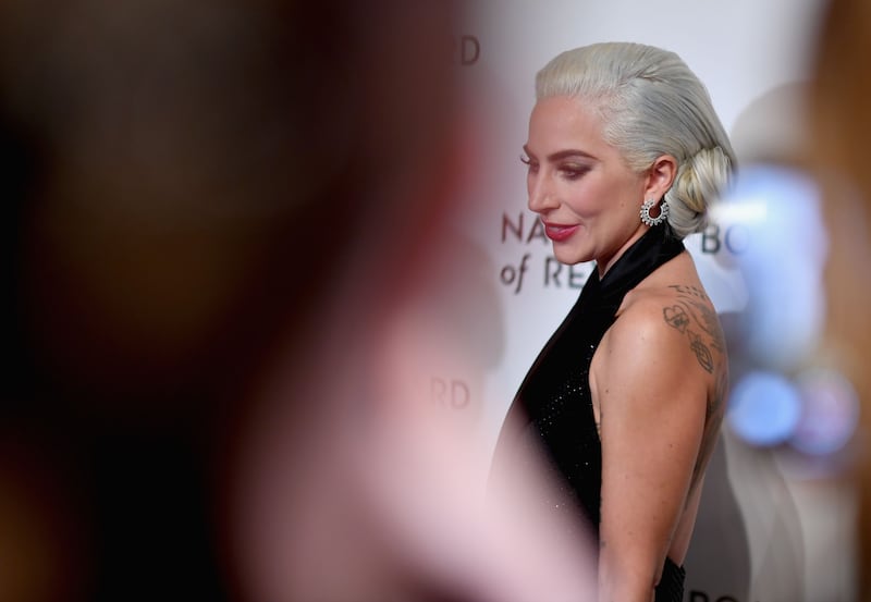 Lady Gaga sexy e chic sul red carpet: foto 7