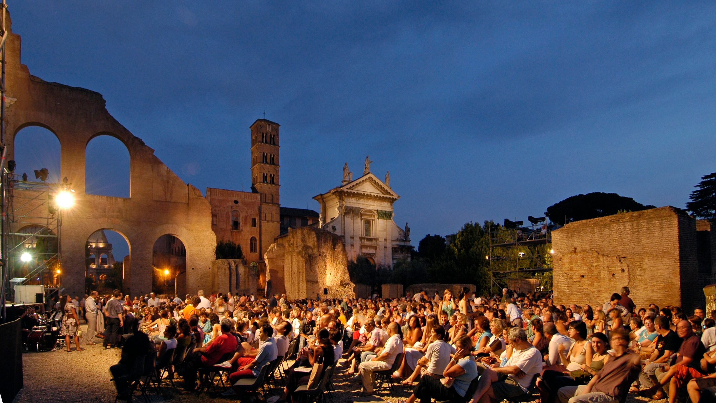 Gli scrittori di Massenzio, tra start up e volontariato culturale
