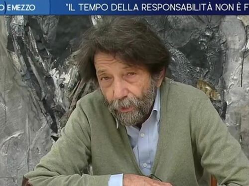Cacciari furioso: "Guarda me ne vado...". Ed è caos