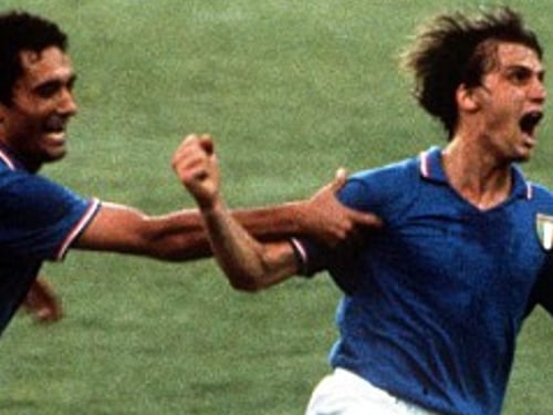 "Azzurro come una pelle. Ce lo siamo dimenticati"