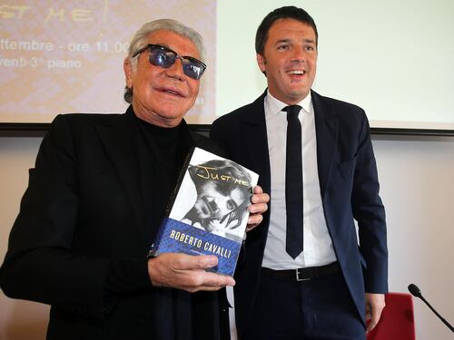 Dal giaguaro al leopardo Matteo "sfila" per Cavalli