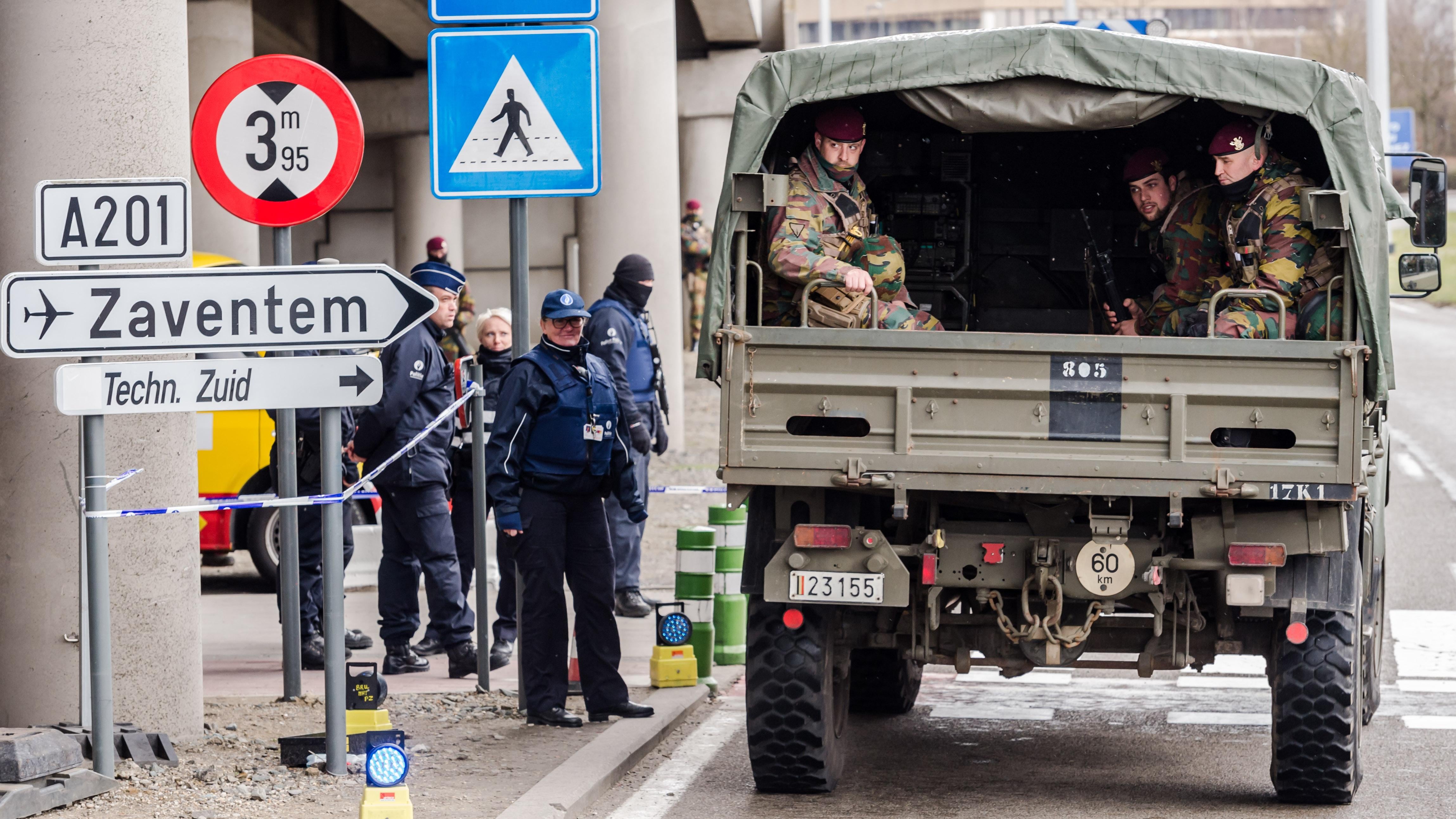 Le stragi di Parigi e Bruxelles? Colpa di una faida tra poliziotti