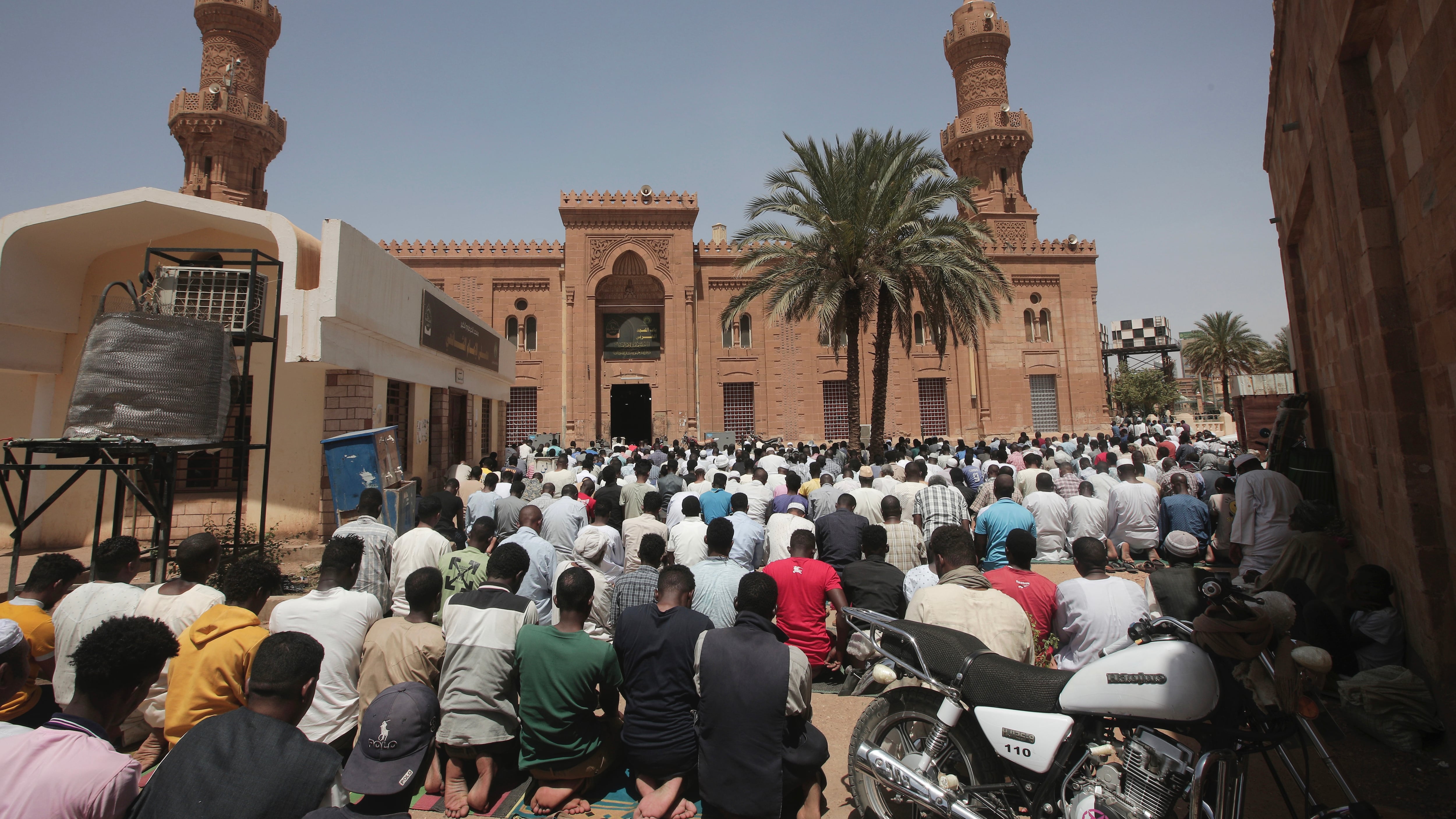 Polizia della Sharia in una scuola tedesca. Sardone: “Islamizzazione Europa enorme pericolo”