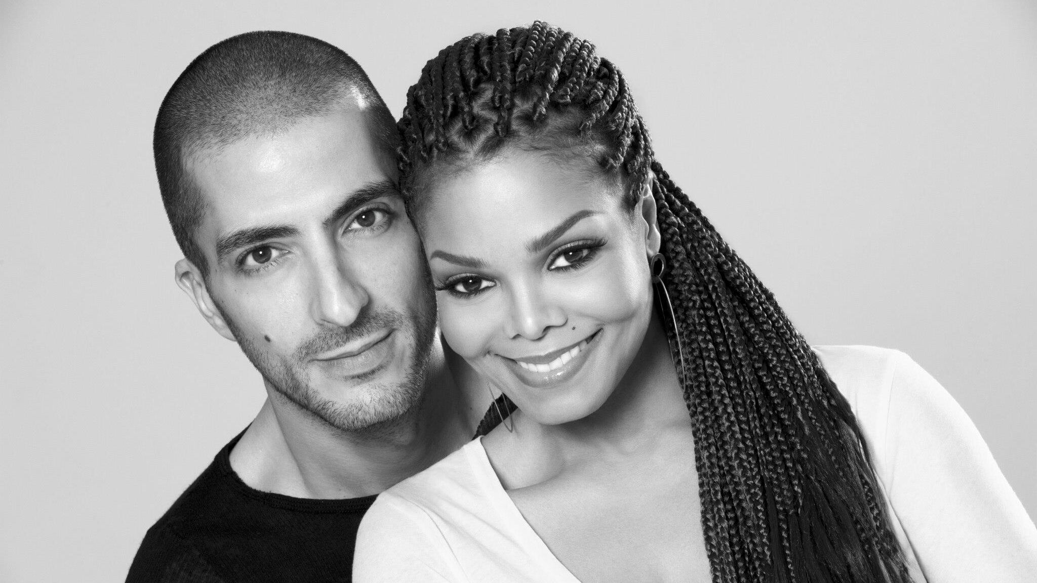 Janet Jackson divorzia dal marito: "L'aveva obbligata a convertirsi all'Islam"