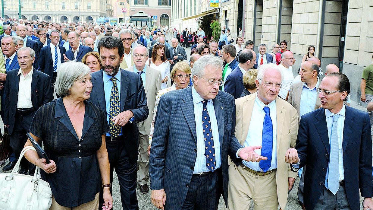 Quella decrescita infelice in cui affonda Genova