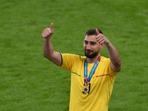 Gigio, il fratellone d'Italia riscrive la legge del gol