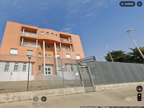 Picchiano un disabile e mettono i video on line