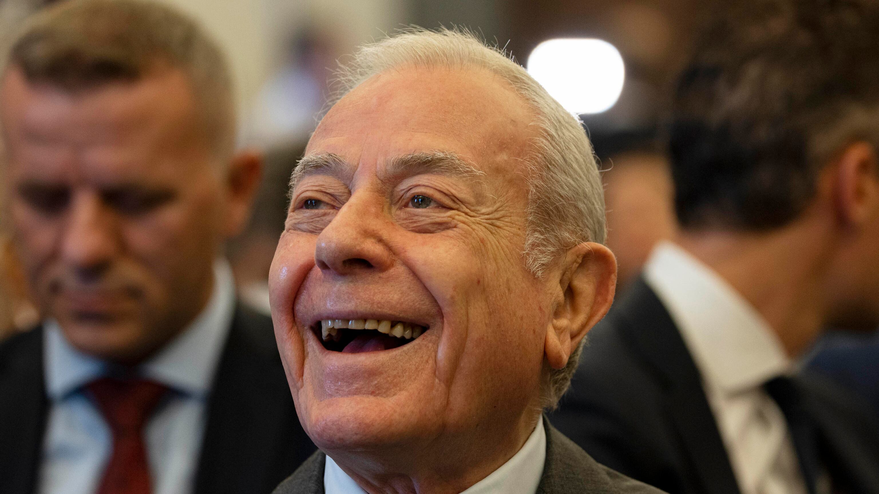 Il ritorno dello "zio Gianni". Letta decisivo nelle scelte Fi