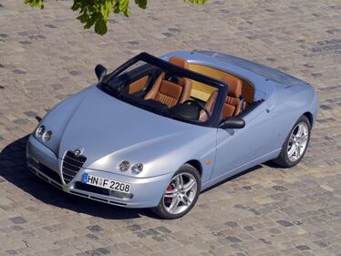 Alfa Romeo Spider 916, guarda la gallery 14