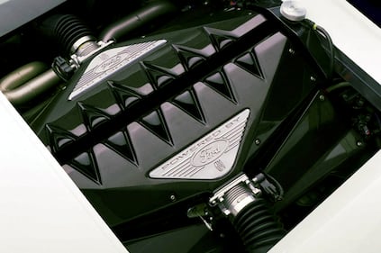 Ford GT90, guarda la gallery 10