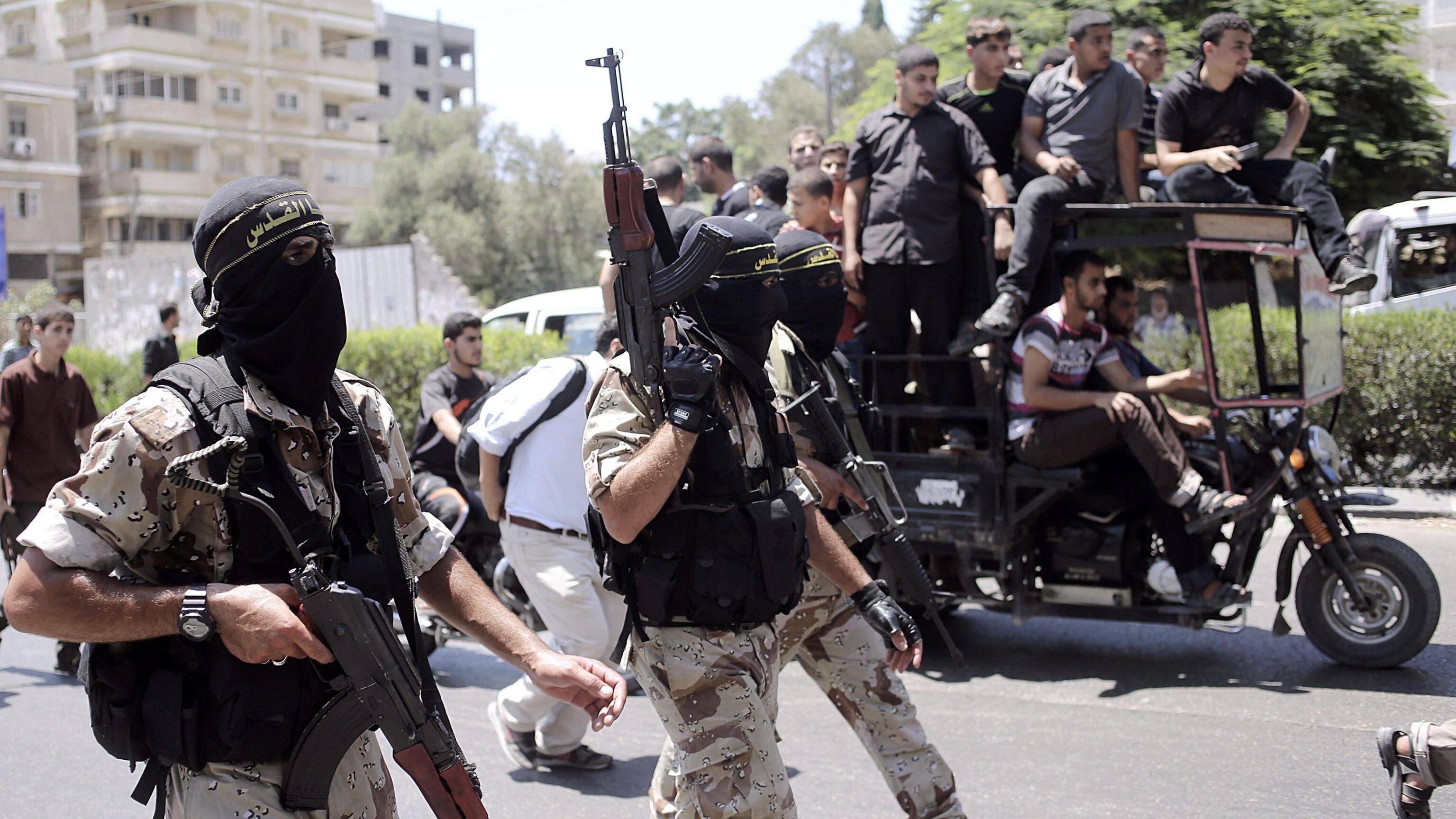 Gaza, tregua violata: razzi su Israele Netanyahu: "Reagire"
