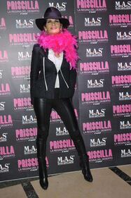 Pamela Prati in bikini a 58 anni 17
