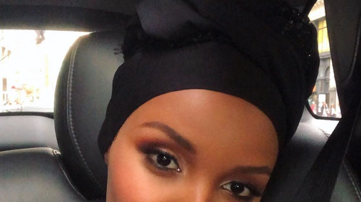 Halima Adem, prima modella islamica con burkini su Sports Illustrated