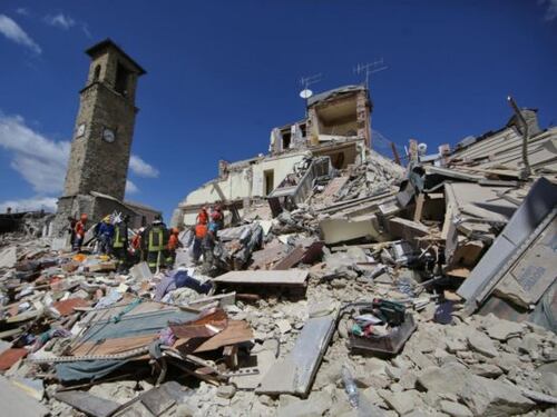 Il denaro per i terremotati è ostaggio della burocrazia