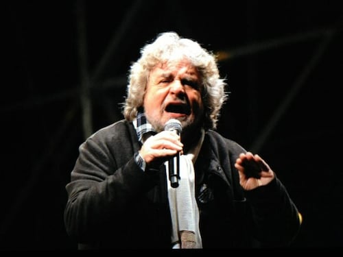 Quando Beppe urlava: votate falce e martello
