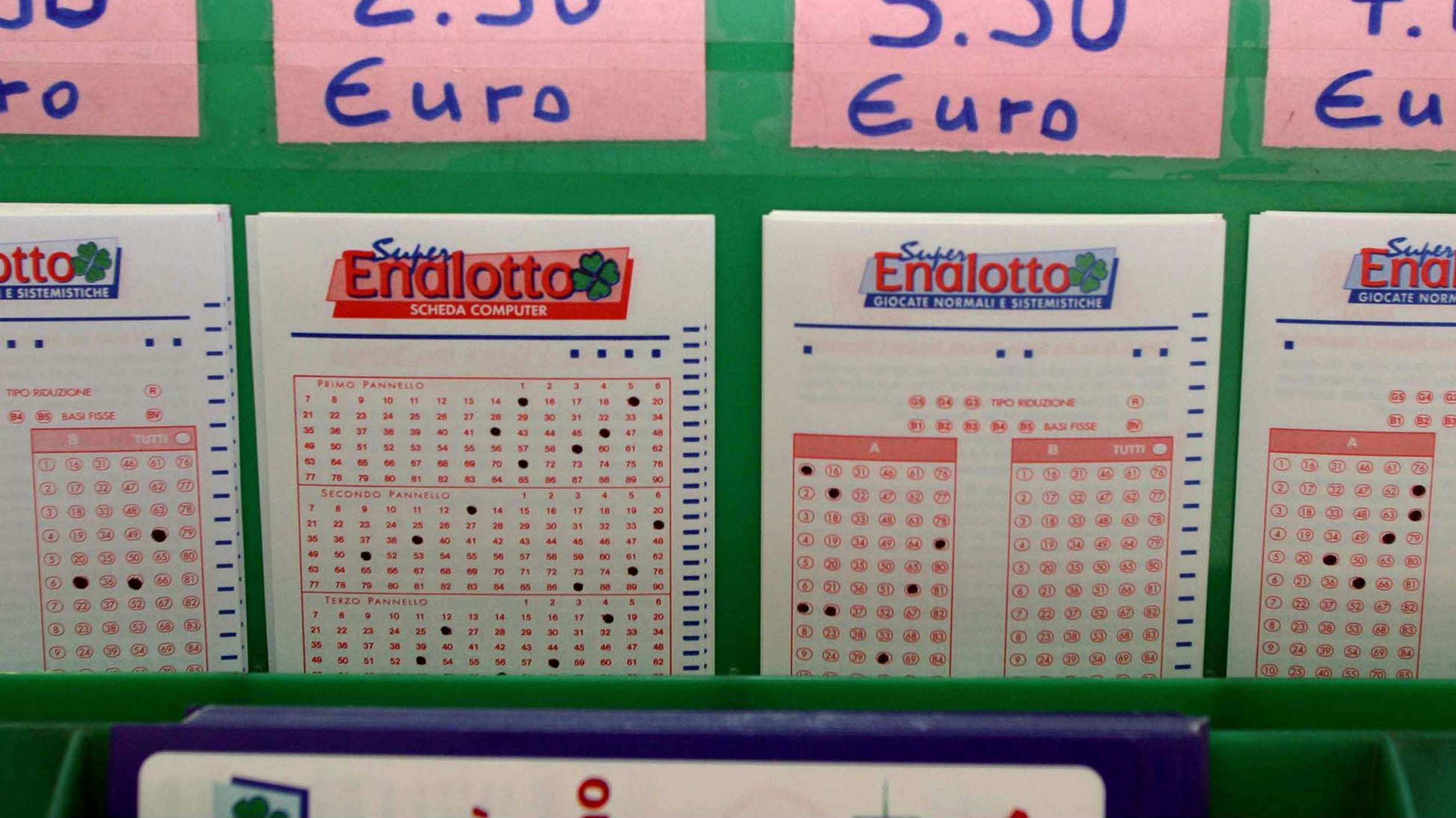 Tre euro, un click e 88 milioni al SuperEnalotto: la fortuna si chiama Quick Pick