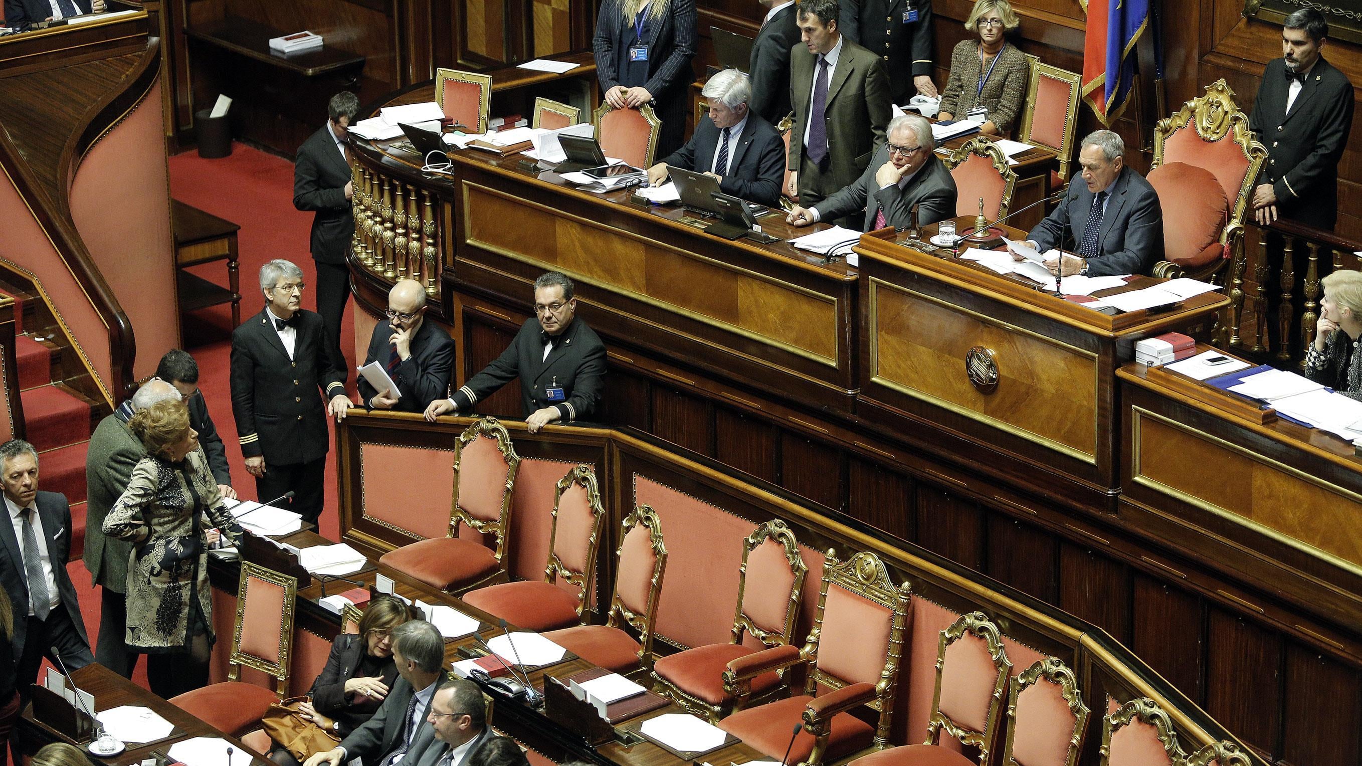 L'abolizione delle Province è legge